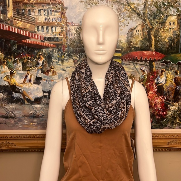 EYEGLASS PRINT INFINITY SCARF - Picture 4 of 6